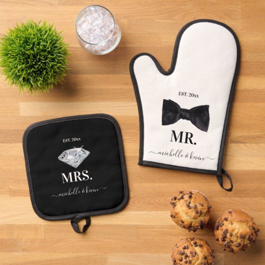 Herr & Mrs Wedding Black & White Ofenhandschuh & Topflappen-Set (Oben Unten)