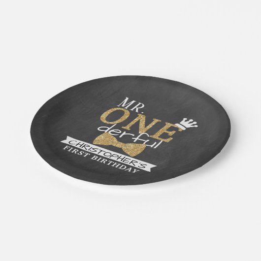 Herr ONEderful 1st Birthday Pappteller (Schrägansicht)