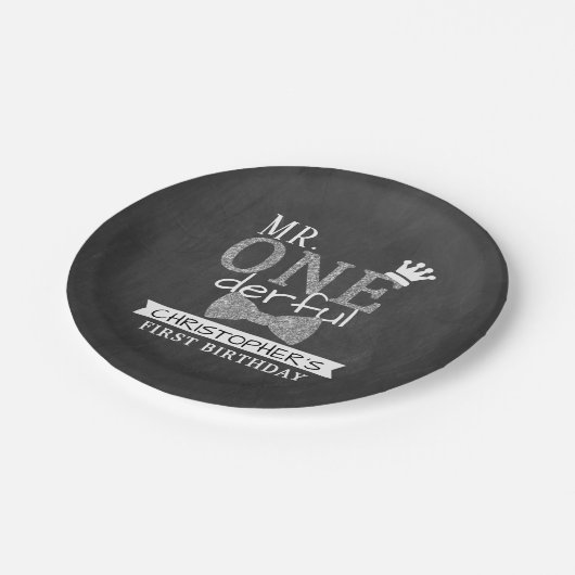 Herr ONEderful 1st Birthday Pappteller (Schrägansicht)