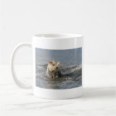 Herr Pish am karminroten Strand Kaffeetasse (Links)