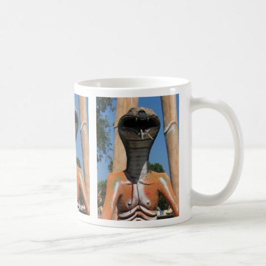 Herr Snake AKA Cobra Leiter ... Buddhist Hell Kaffeetasse (Rechts)