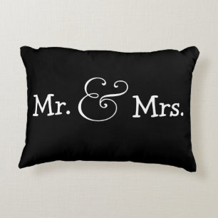 Herr und Frau Bride and Groom Wedding Gift Zierkissen