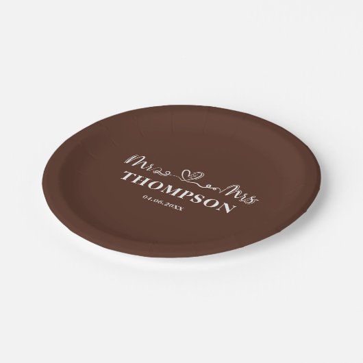 Herr und Frau Elegant Simple | Brown Pappteller (Schrägansicht)