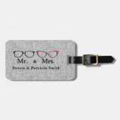 Herr und Frau Geek Glasses Monogram Gepäckanhänger (Vorderseite horizontal)