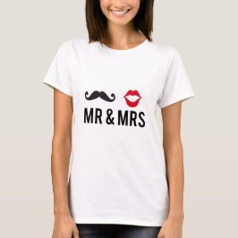 Herr und Frau, Schnurrbart und rote Lippen T-Shirt