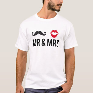Herr und Frau, Schnurrbart und rote Lippen T-Shirt