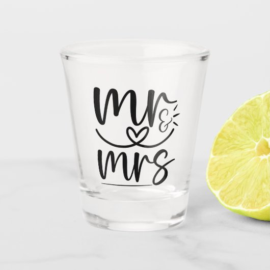 Herr und Frau Typografie Schnapsglas (Vorderseite)