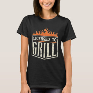Herren lizenziert zum Grillen' Taschen-Patch-Logo  T-Shirt