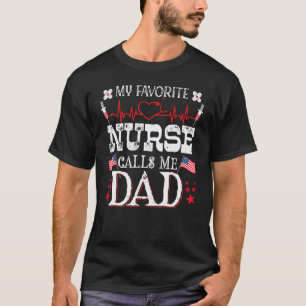 Herren Mein Lieblingskrankenschwester nennt mich P T-Shirt