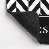 Herringbone-Muster Schwarz-Weiß-Individuelle Name Mousepad (Ecke)
