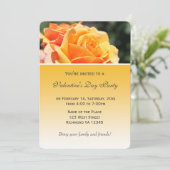 Herrliche Gelbrose Blume Valentinstag Party Einladung (Stehend Vorderseite)