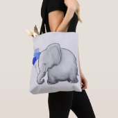 Herrlicher grauer Baby-Elefant mit blauen Ballonen Tasche (Von Nahem)