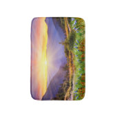 Herrlicher Sonnenuntergang in der Berglandschaft Badematte (Vorderseite Vertikal)