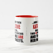 (Hers) Personalisierte Zirkus-Affen Zweifarbige Tasse (Mittel)