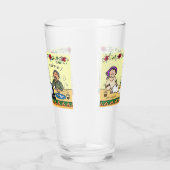 Herstellung der perogies, pyrohy, pierogies, glas (Rechts)