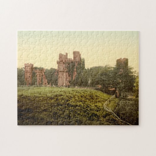 Herstmonceux Schloss, Sussex, England Puzzle (Horizontal)