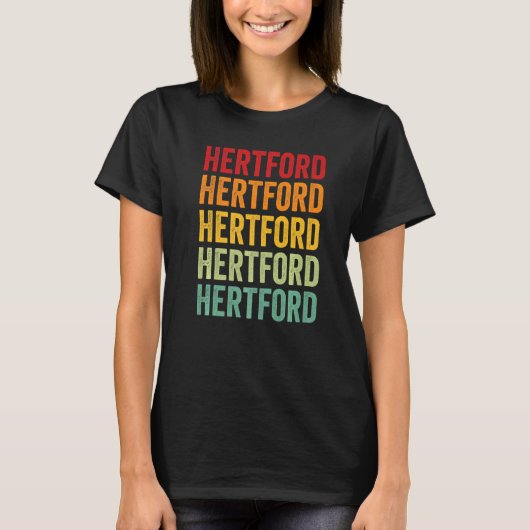 Hertford County North Carolina Rainbow Text T-Shirt (Vorderseite)