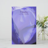 Herz auf blauer Magnolia Blume - personalisiert Briefpapier (Stehend Vorderseite)