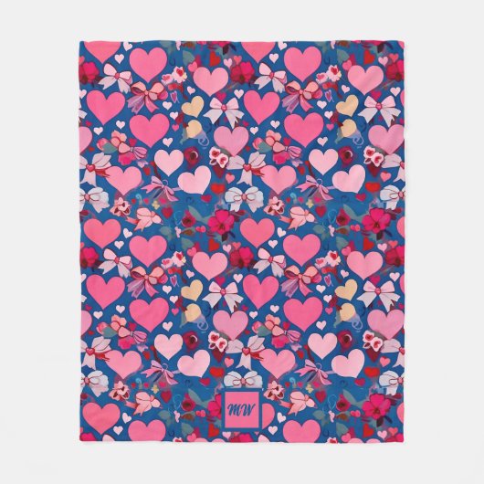 Herz, Bogen, Blumenakzente, Pastellfarben, Monogra Fleecedecke (Vorderseite)