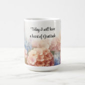 Herz der Dankbarkeit Hydrangeen Kaffeetasse (Mittel)