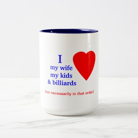 Herz des Billard-I meine Ehefrau Zweifarbige Tasse (Mittel)