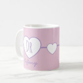 Herz-Doktor rosa und violette Kaffeetasse (Vorderseite Links)