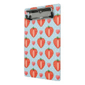 Herz-Erdbeeren mit Tupfen und Herzen Mini Klemmbrett (Gewinkelt2)