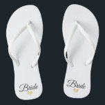 Herz Fab Bride Gold Badesandalen<br><div class="desc">Flip Flops für die Bride! Einfach anpassbar, ändern Sie die Farbe des Gurtbandes, die Sohle-Farben, fügen Sie Text oder andere Bilder!</div>