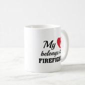 Herz gehört Feuerwehrmann Kaffeetasse (VorderseiteRechts)