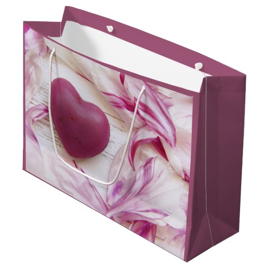 Herz Große Geschenktüte (Vorderseite Schrägansicht)