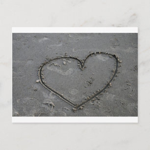 Herz im Sand Postkarte