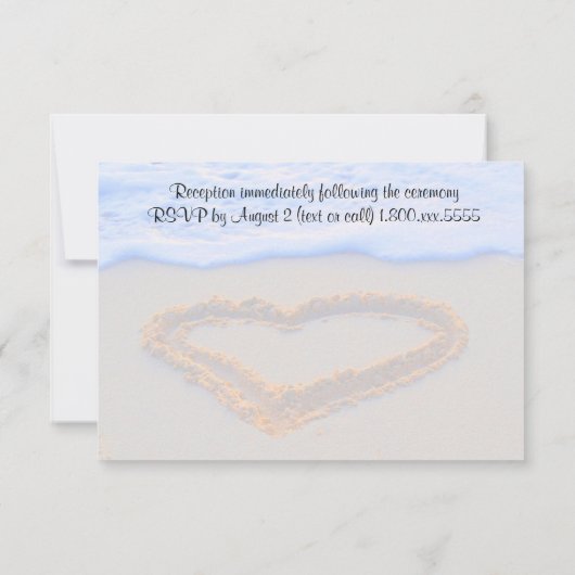 Herz im Sand-Strand-Hochzeits-Empfang Einladung (Rückseite)