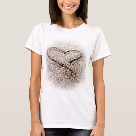 Herz im Sand T-Shirt (Vorderseite)