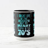 Herz in den 70er Jahren Zweifarbige Tasse (Mittel)