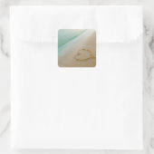 Herz in der Sand Square Aufkleber kartiert (Tasche)