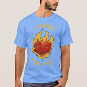 Herz in Flammen Abzeichen Vintag Tattoo Kunst T-Shirt