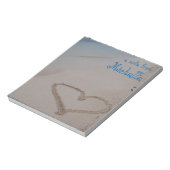 Herz in Sand Beach Personalisiert Notizblock (Rotiert)