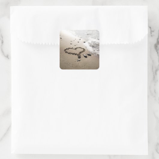 Herz in Sandaufkleber Quadratischer Aufkleber (Tasche)