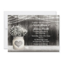 Herz Mason Jar & Gipskraut Rustikale Einladungen