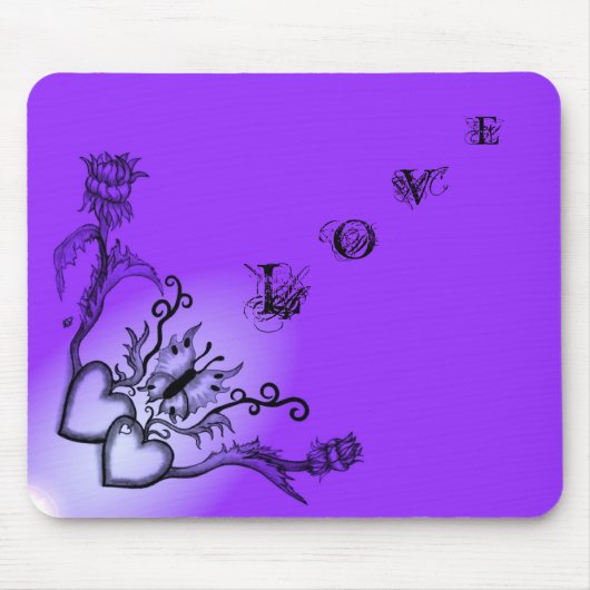 Herz mit Blume und Schmetterling im Tattoo-Stil Mousepad (Vorne)