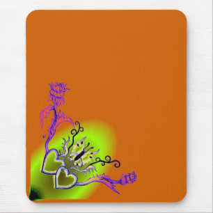 Herz mit Blume und Schmetterling im Tattoo-Stil Mousepad