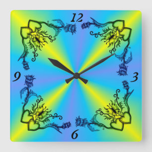 Herz mit Blume und Schmetterling im Tattoo-Stil Quadratische Wanduhr