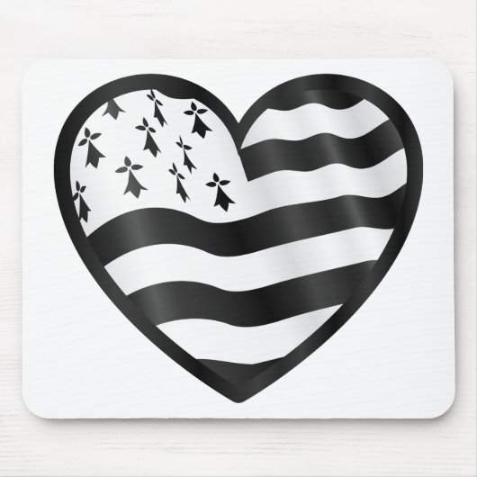 Herz mit Bretin Flagge nach innen Mousepad (Vorne)