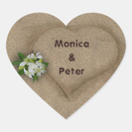 Herz mit deinen Namen im Sand Herz-Aufkleber