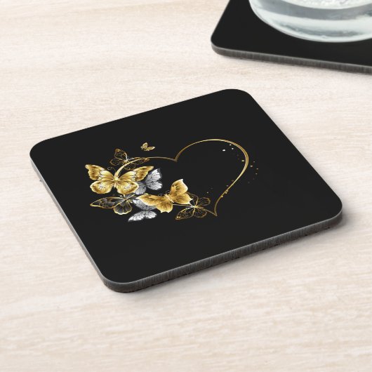 Herz mit goldenen Schmetterlingen Getränkeuntersetzer (Linke Seite)