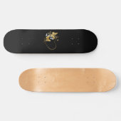 Herz mit goldenen Schmetterlingen Skateboard (Horizontal)