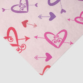 Herz mit roten Pfeilen, lila mit rotem Muster Seidenpapier (Detail)