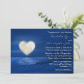 Herz Moon und Snowy Beach Winter Hochzeit Einladung (Stehend Vorderseite)