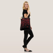 Herz-Muster 24 Tasche (Am Model)