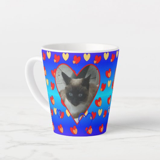 Herz-Muster Niedliche Katze im Herzen Latte Tasse (Linke Ecke)
